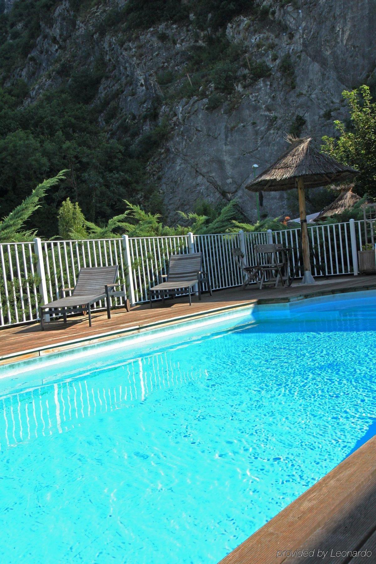 Comfort Hotel Grenoble Saint Egreve Buitenkant foto