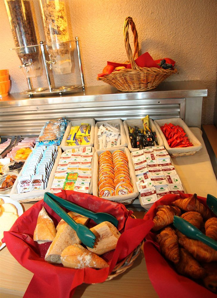 Comfort Hotel Grenoble Saint Egreve Buitenkant foto