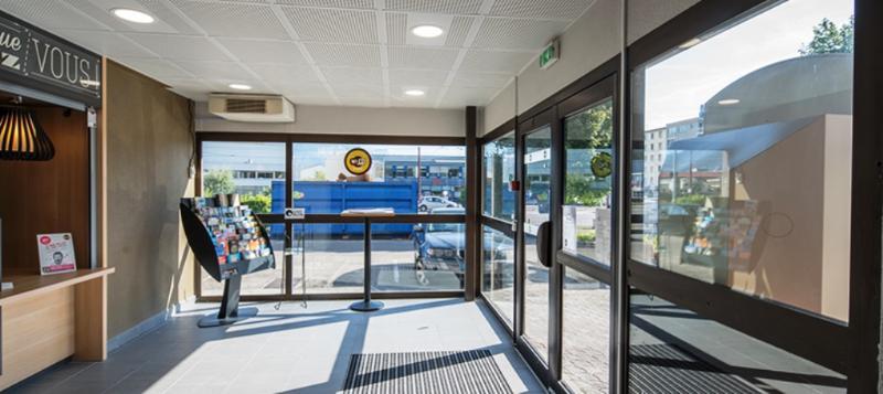 Comfort Hotel Grenoble Saint Egreve Buitenkant foto