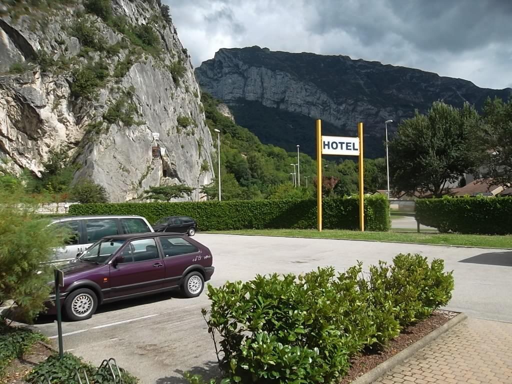 Comfort Hotel Grenoble Saint Egreve Buitenkant foto