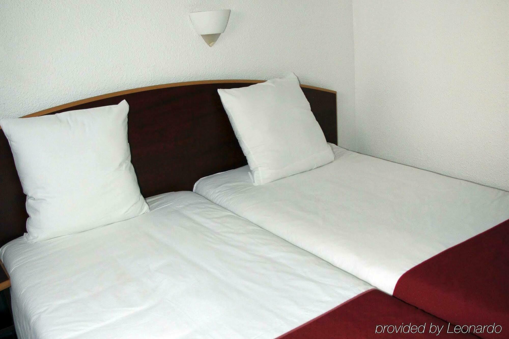 Comfort Hotel Grenoble Saint Egreve Buitenkant foto